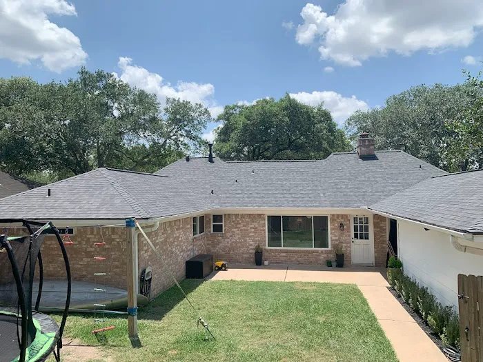 Duque Roofing Picture 4
