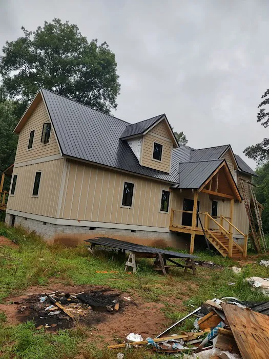 Jaime's Roofing Picture 3
