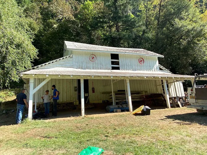 Flagstone Roofing & Exteriors Picture 2