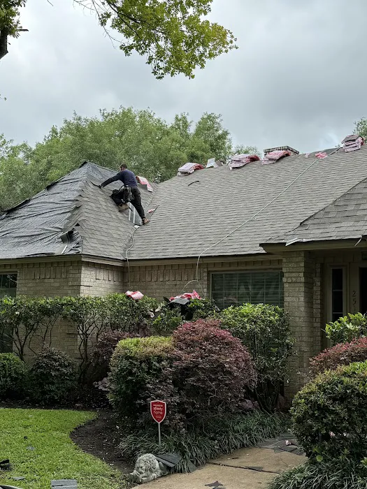 Mighty Dog Roofing of Southwest Houston Picture 1
