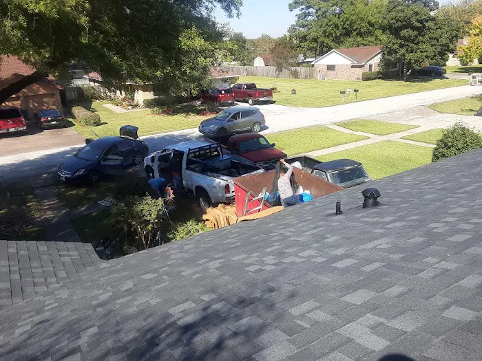 HD Handyman & Leak Pro Roofing Service’s 24/7 Picture 3