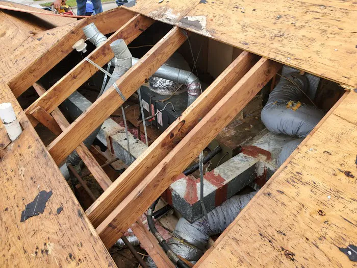 Hernandez Contracting Roofing llc Picture 1