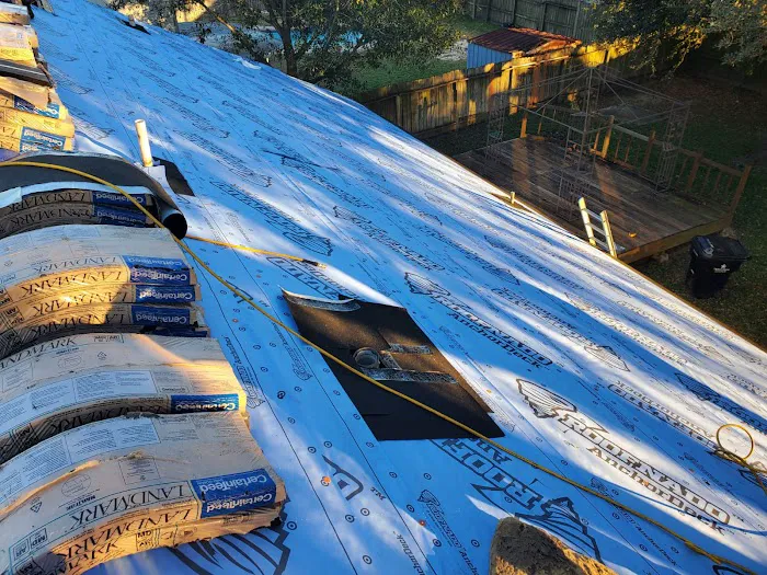 Hernandez Contracting Roofing llc Picture 6
