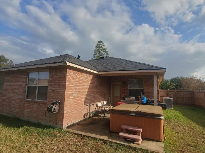 Madd Roofing & Generators Picture 4