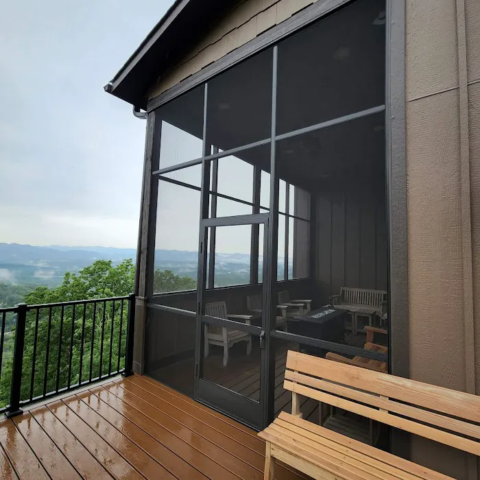 Southeastern Screen & Deck Picture 5