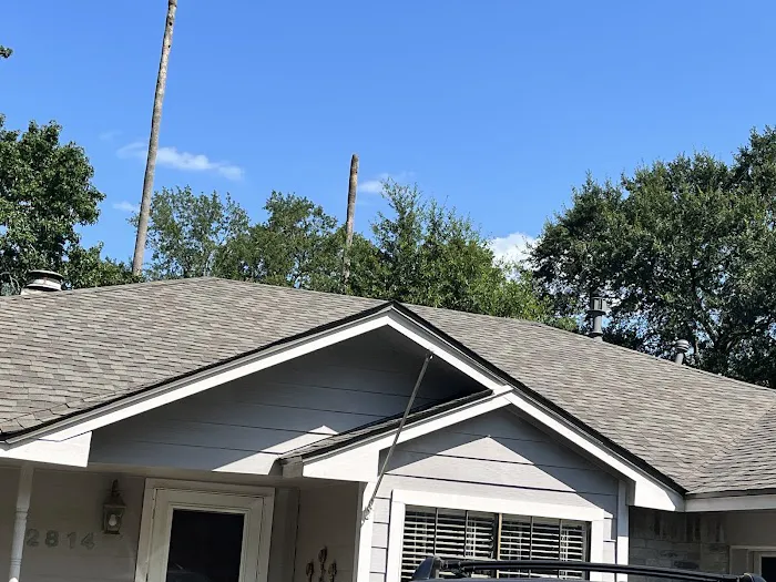 Premier Roofing & Construction Picture 1