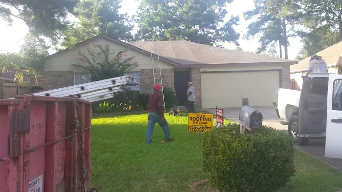 Gold Roofing & Repair Picture 1