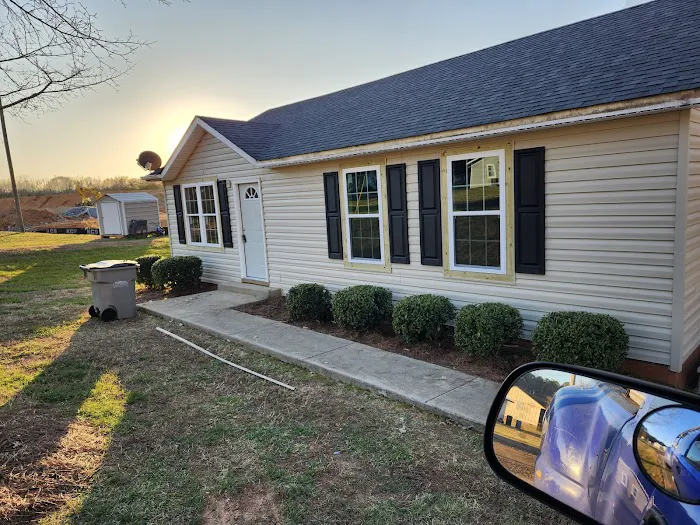 JW Roofing & Associates Picture 3