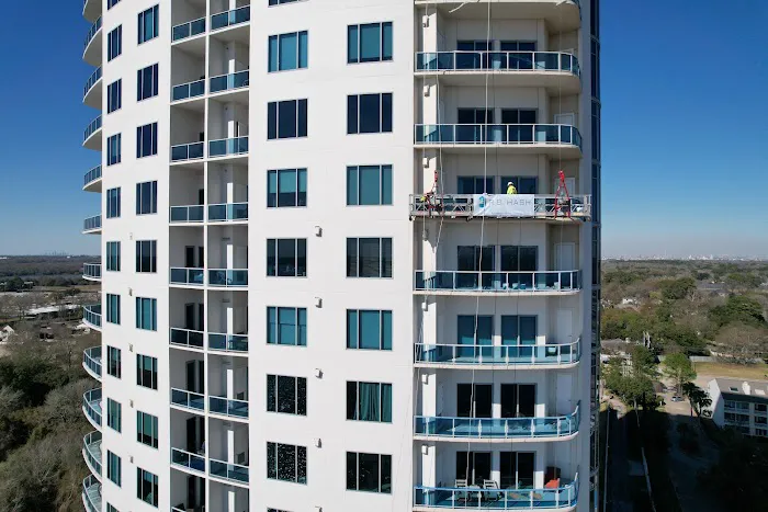 R B Hash & Associates Picture 1