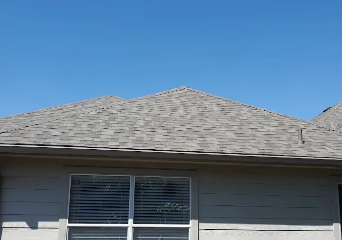 EZ Roof and Construction Picture 4