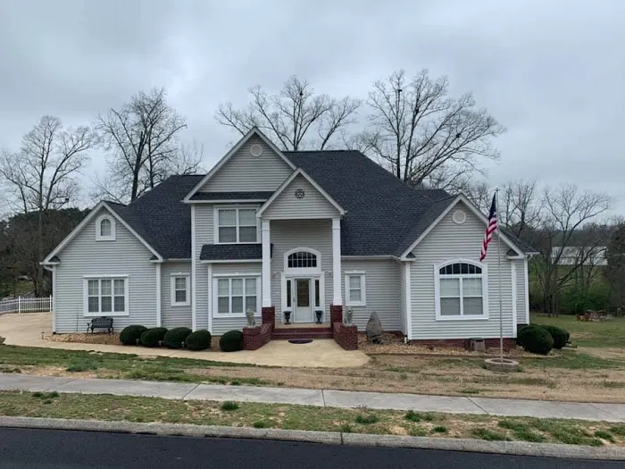 Ransom Roofing and Renovations Picture 3