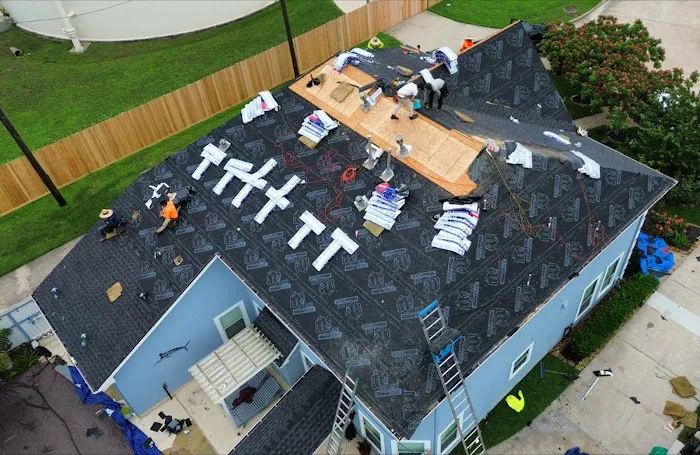 Strawhat Roofing & Construction, LLC Picture 4