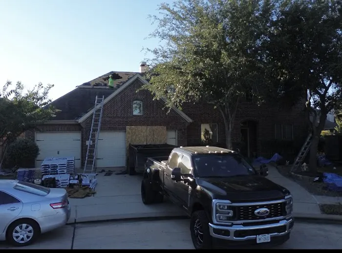 Strawhat Roofing & Construction, LLC Picture 9