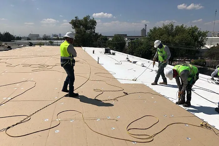 Houston Commercial Roofing and Construction Picture 10