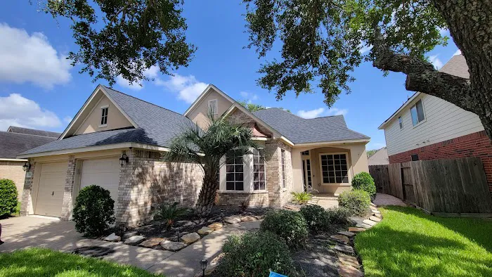 Smarthomes Roofing & Remodeling Picture 4