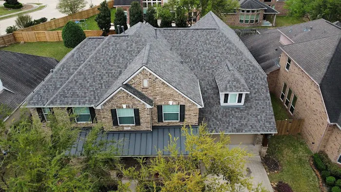 Aragon Roofing & Restoration Picture 3