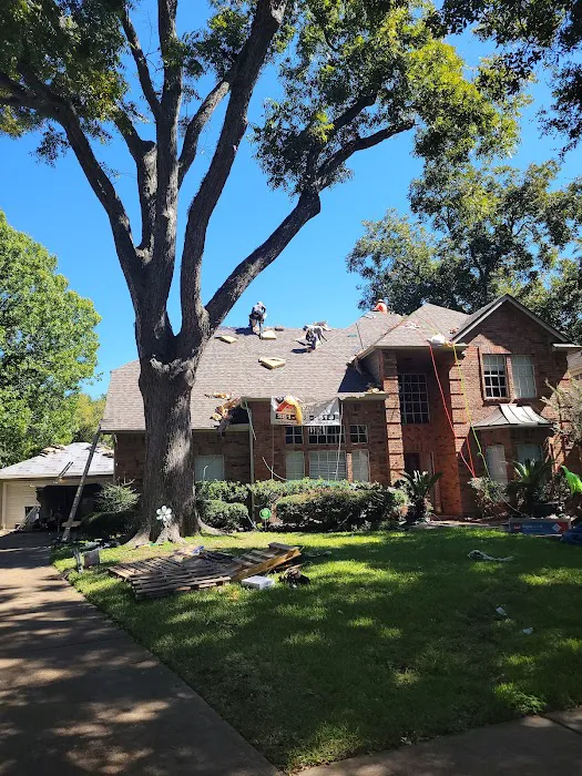 Local Roofing and Restoration Picture 6