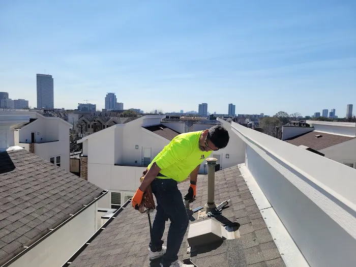 Local Roofing and Restoration Picture 9