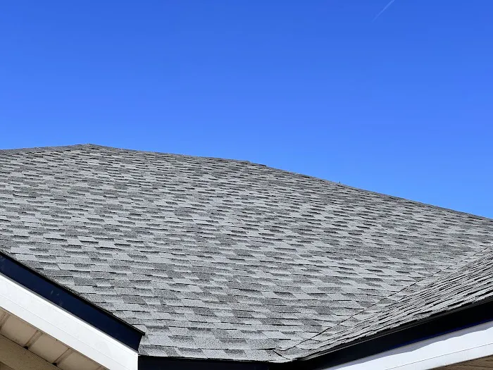 BD Roofs & Exteriors Inc. Picture 1