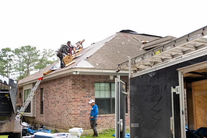 Lopez Roofing and Construction Picture 10