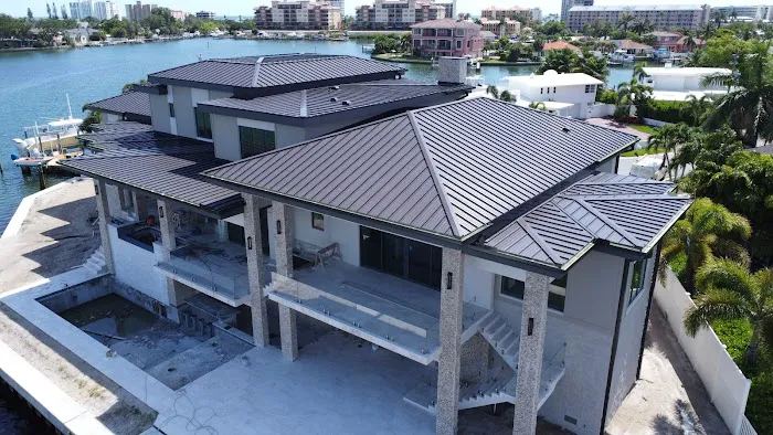 A#1 SEAMLESS Gutter Solutions Picture 1