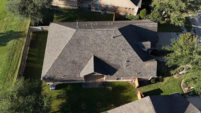 JCS ROOF & HOME RESTORATION LLC Picture 3