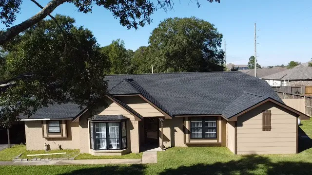 JCS ROOF & HOME RESTORATION LLC Picture 6