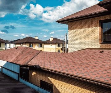 How to Match Roof Shingles with Your Siding Color: Expert Tips