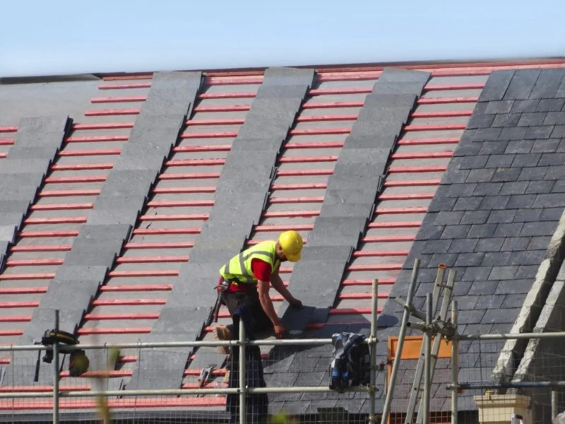 What’s the Best Time of Year to Replace Your Roof? – Expert Advice