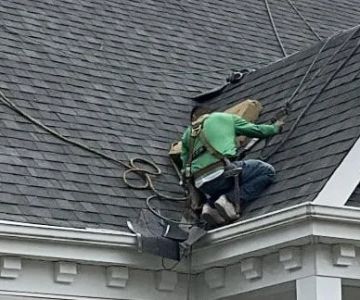 Should I Repair or Replace My Roof? Expert Advice on Roof Maintenance