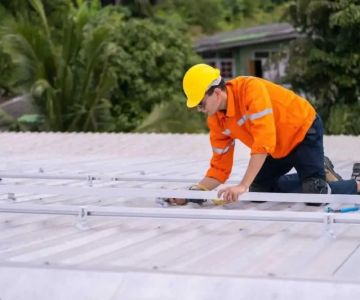Top Questions to Ask a Roofing Contractor Before Hiring to Ensure Quality Work