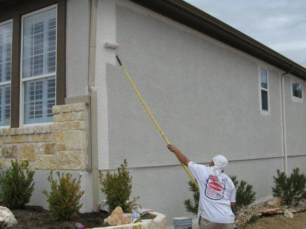 Siding Re-Seal vs Repaint: When to Choose Each Option for Your Home