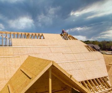 How Roof & Siding Aging Impacts Insurance & Home Value