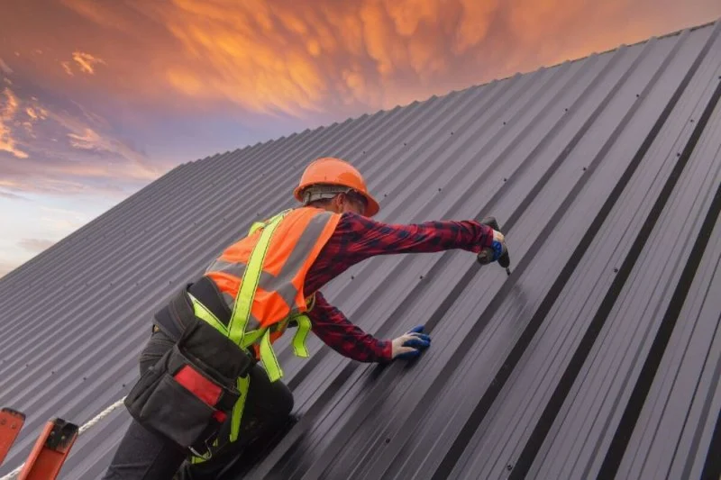Top Questions to Ask a Roofing Contractor Before Hiring for Your Home