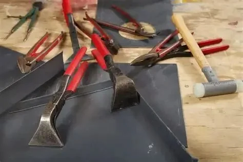 Best Roof Maintenance Tools for Homeowners