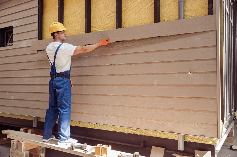 Siding Longevity by Climate: Hot, Cold, Humid & Dry Regions