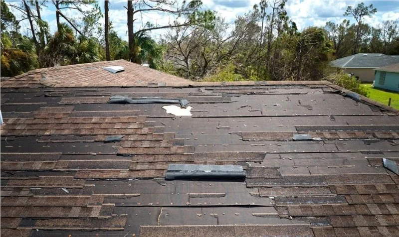 Hidden Signs of Roof Damage Under Shingles or at Flashing: How to Identify Issues Early