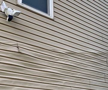 How to Keep Siding Panels from Warping in Direct Sunlight