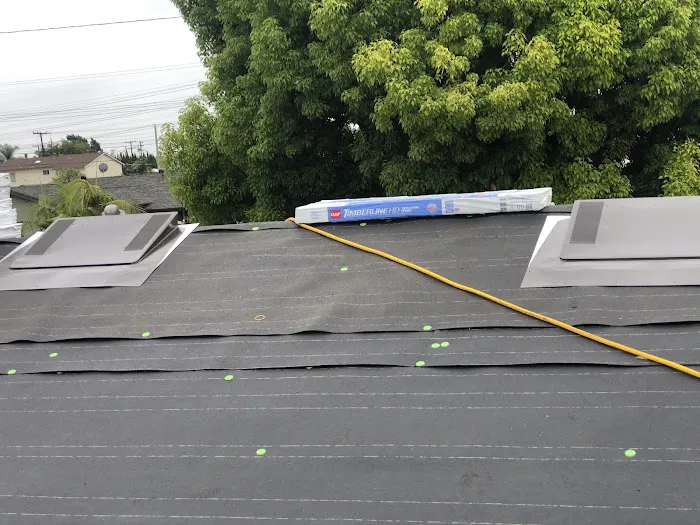 Douglas Cote Roofing Picture 1