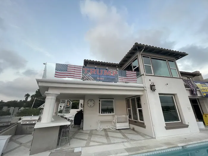ThEnd Seamless Rain Gutters Picture 1
