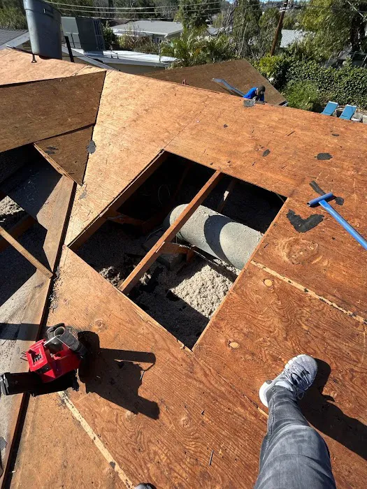 West Covina roofing pros Picture 2