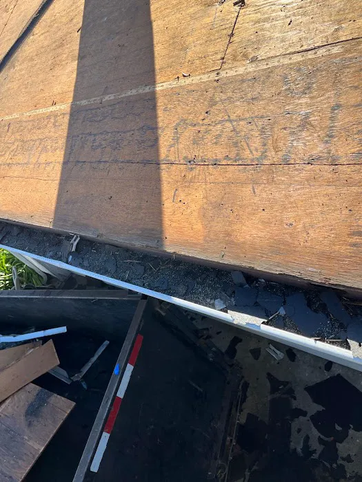 West Covina roofing pros Picture 10