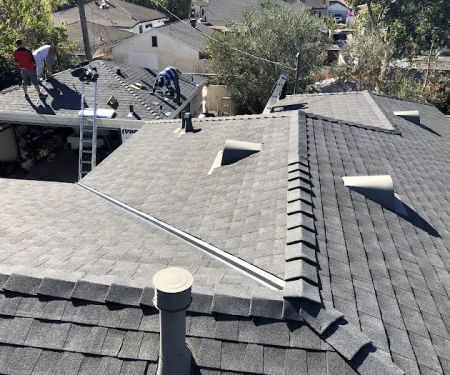B&I ROOFING
