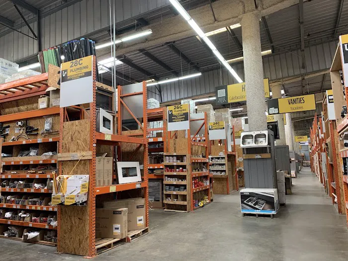 CONTRACTORS' WAREHOUSE Picture 5
