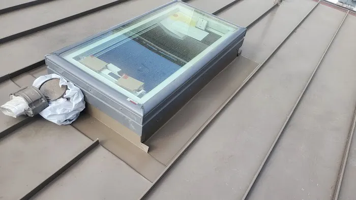 AR91 METAL ROOFING INC Picture 5