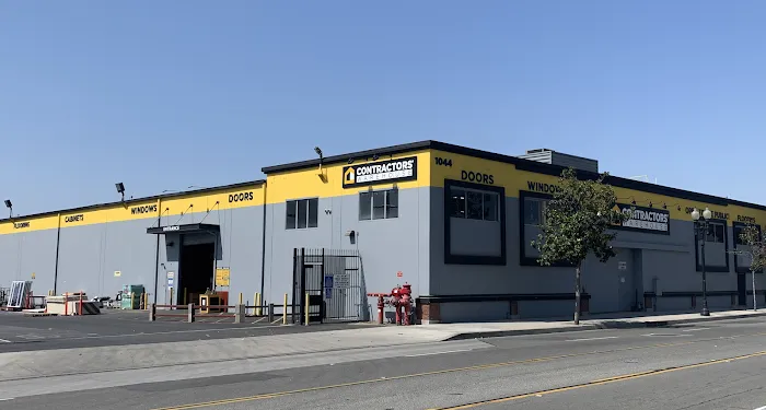 CONTRACTORS' WAREHOUSE Picture 4