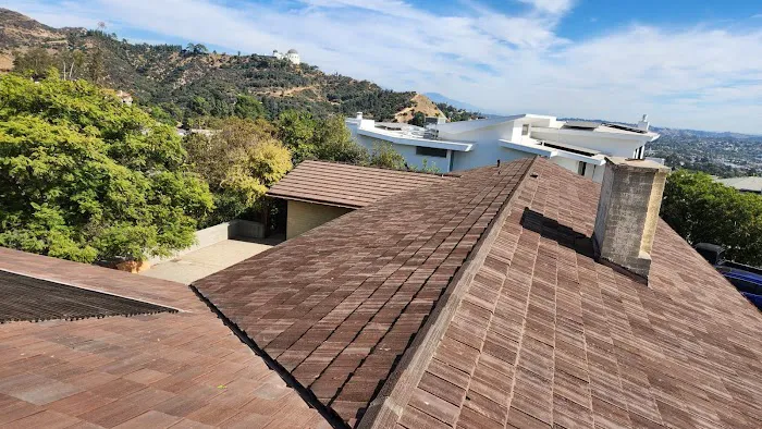 Hernandez Roofers inc Picture 1