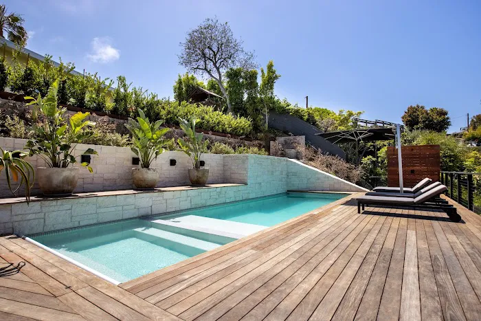 LA Decks Picture 2