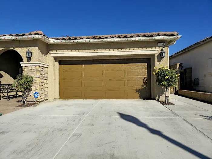Novas Painting Inc. Picture 6