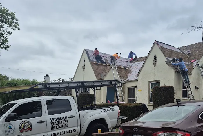 Spike's Roofing Picture 3